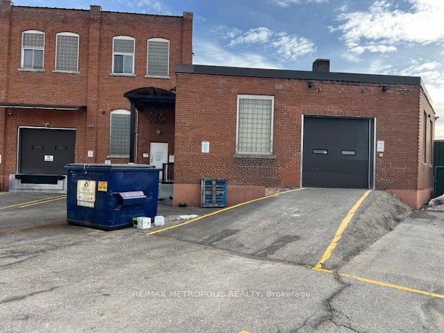 Commercial Property, 1 Royce Ave, Brampton Commercial Property, 1 Royce Ave, Brampton