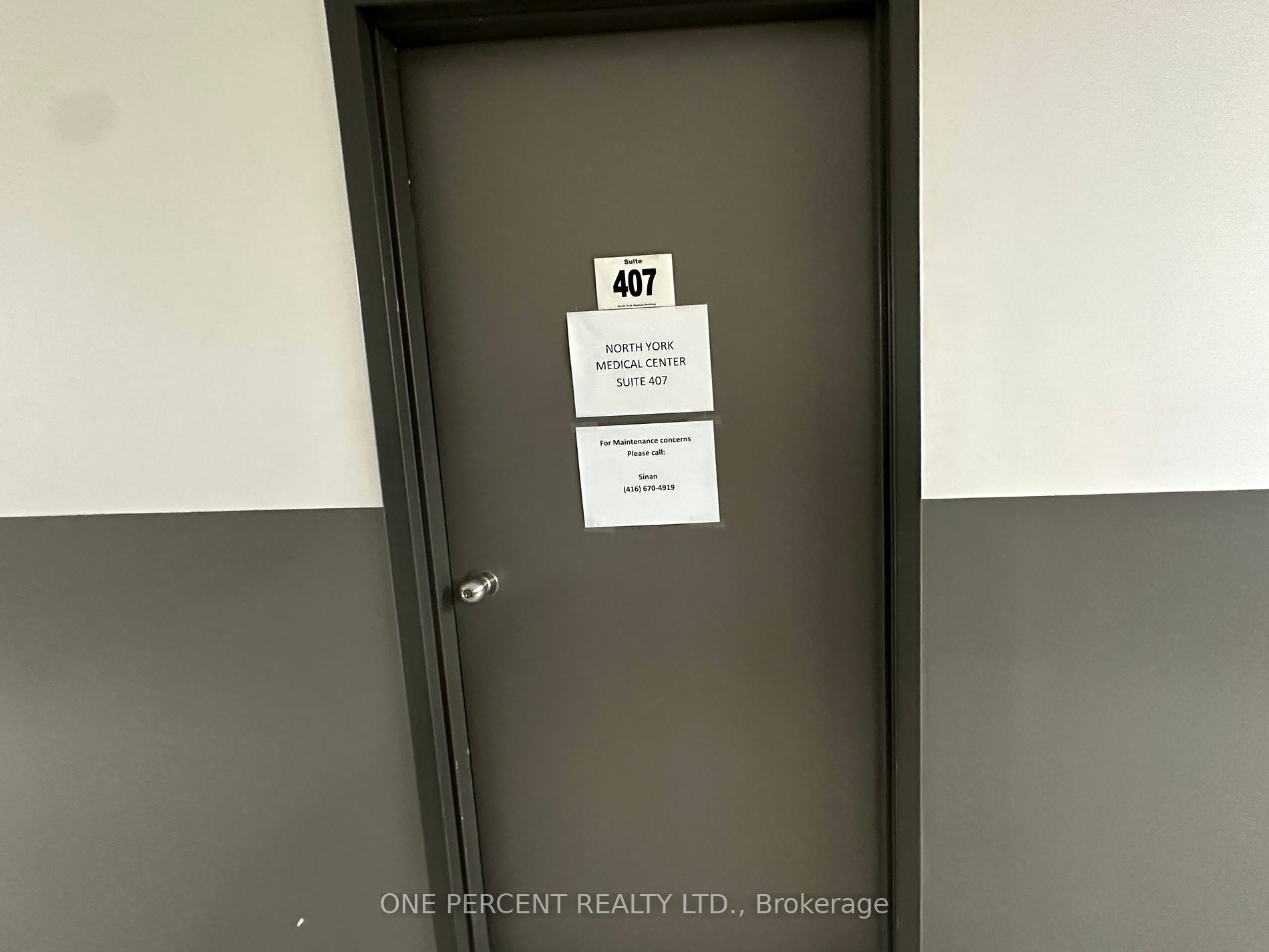 Commercial Property, 1017 Wilson Ave S, Toronto