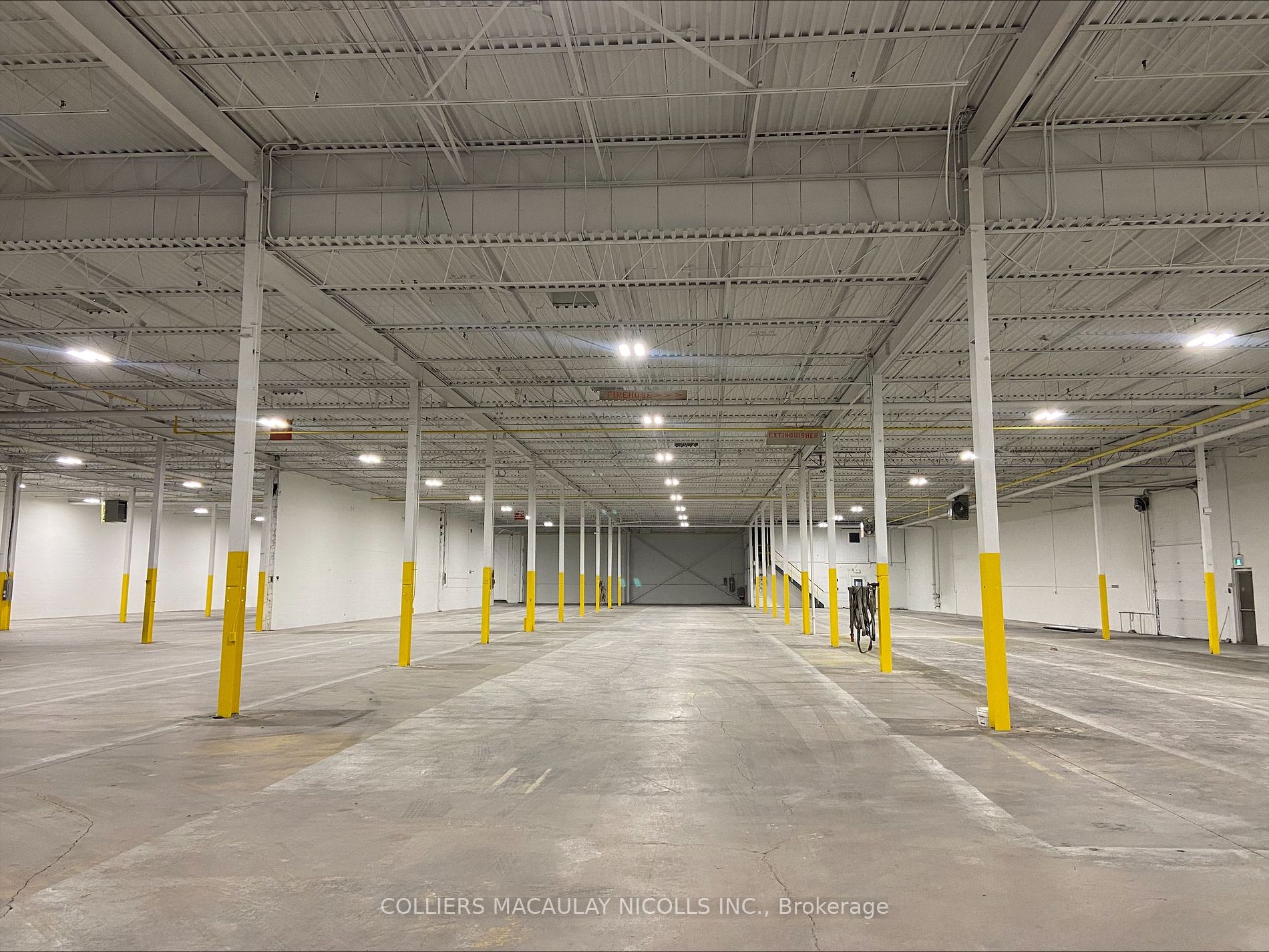Commercial Property, 1290 Blundell Rd, Mississauga Commercial Property, 1290 Blundell Rd, Mississauga