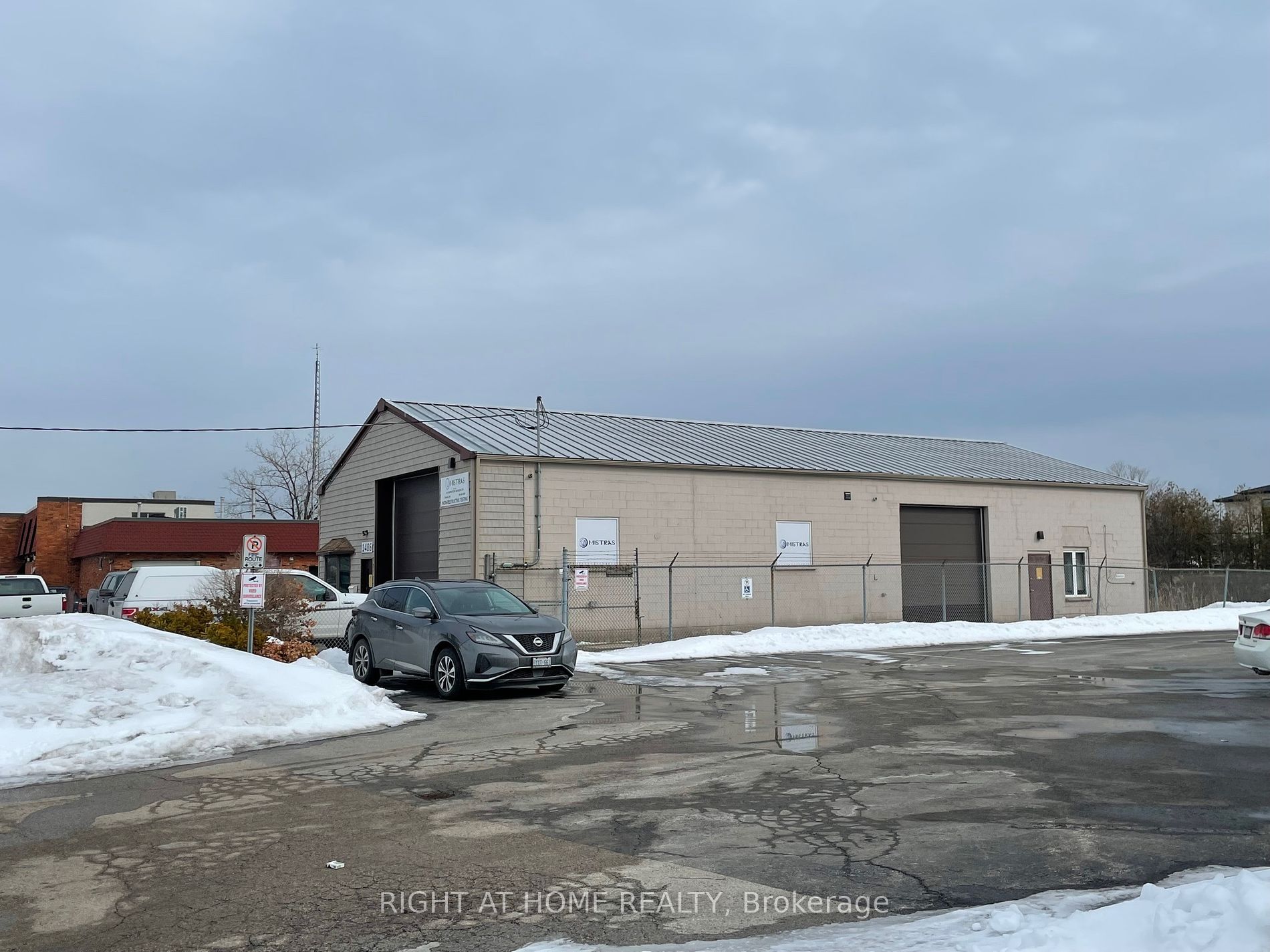 Commercial Property, 1486 Wallace Rd, Oakville