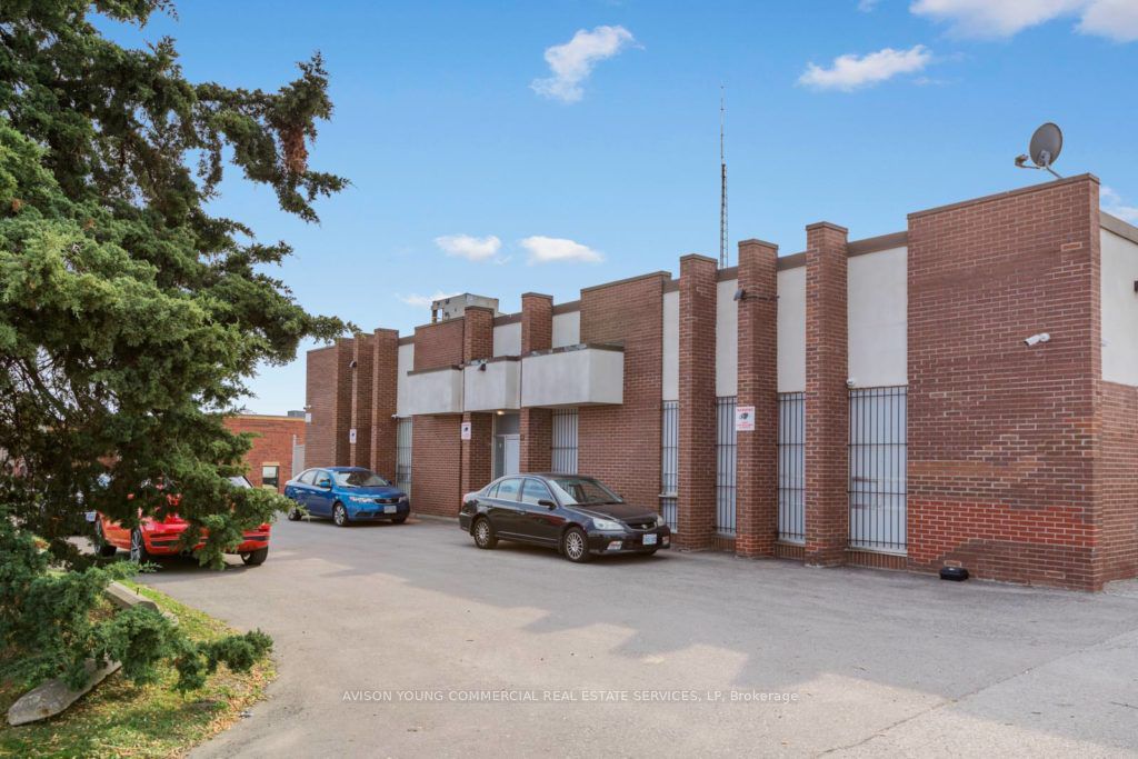 Commercial Property, 150 Nantucket Blvd, Toronto