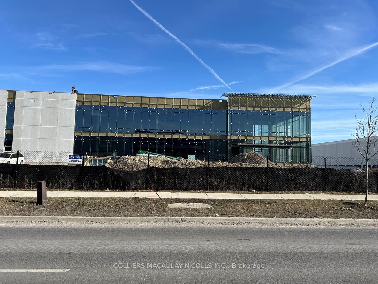 Commercial Property, 155 New Huntington Rd, Vaughan