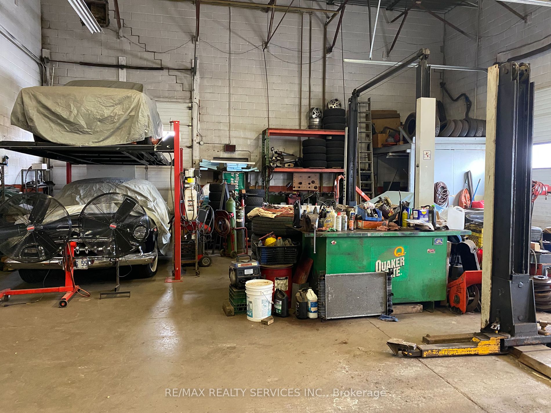 Commercial Property, 175 Advance 15, 16, 17 Blvd, Brampton Commercial Property, 175 Advance 15, 16, 17 Blvd, Brampton