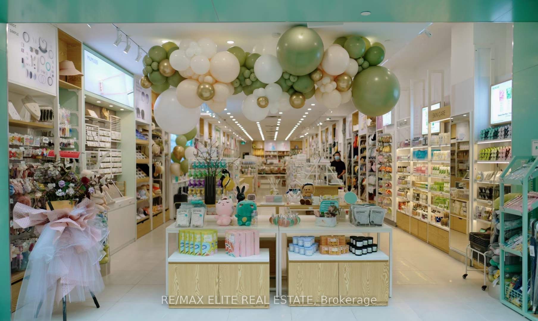 Commercial Property, 1800 Sheppard Ave E, Toronto