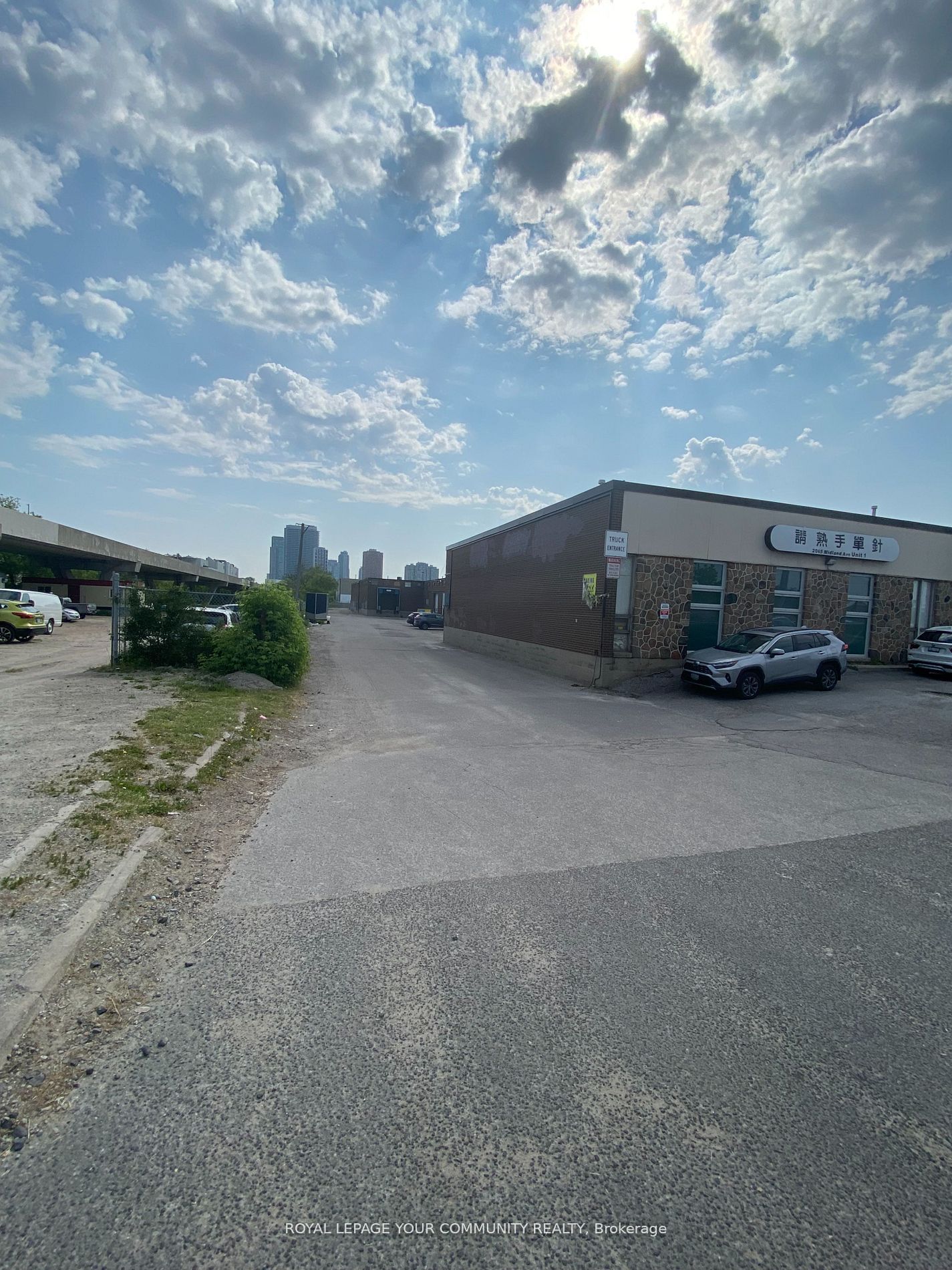 Commercial Property, 2065 Midland Ave, Toronto