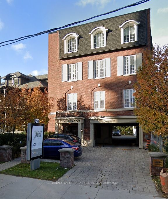 Commercial Property, 210 St Clair Ave W, Toronto