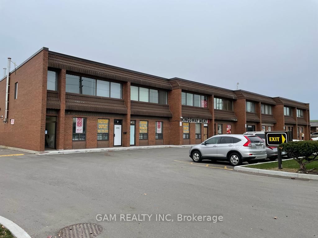 Commercial Property, 2404 Haines Rd, Mississauga