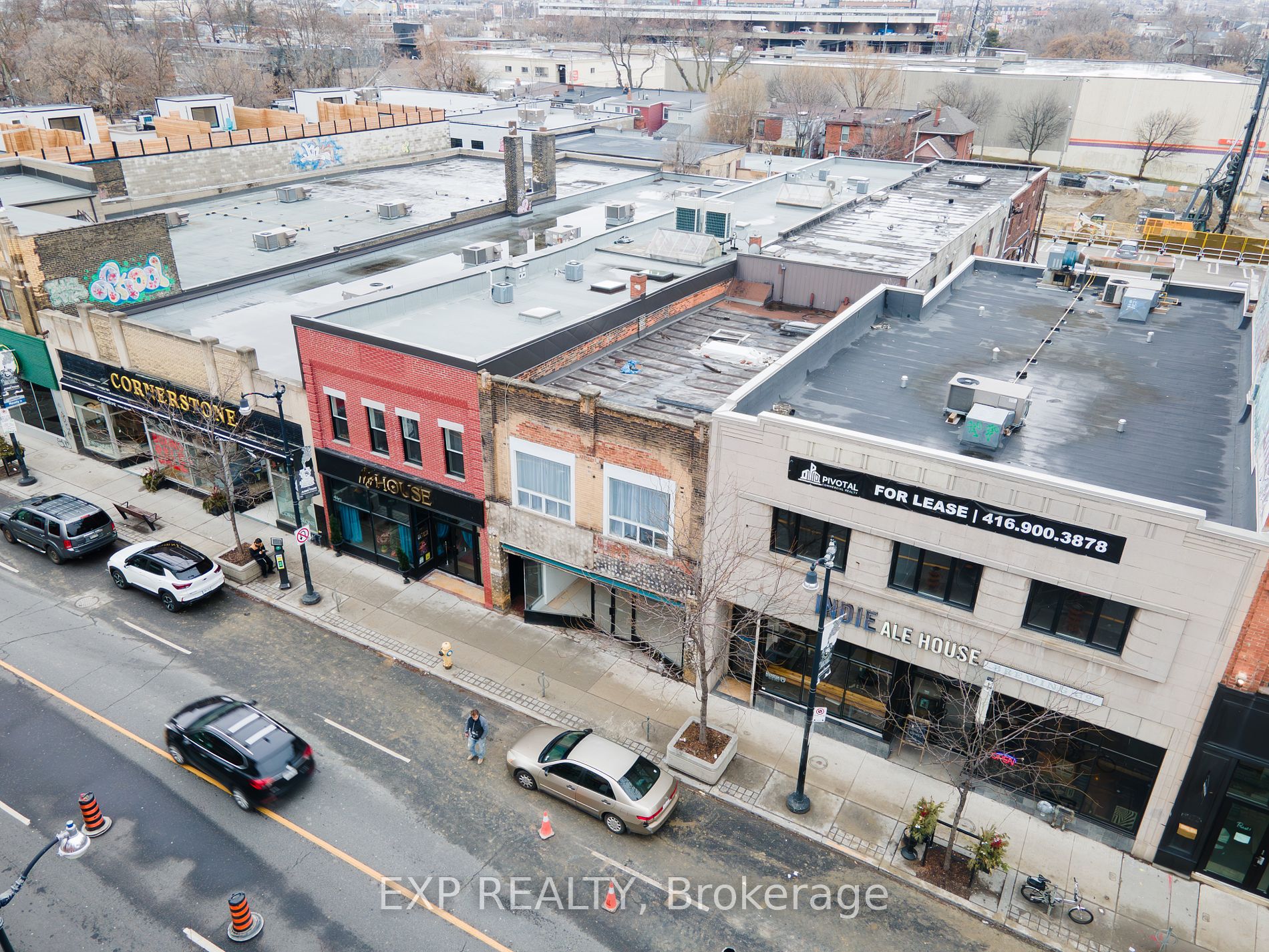 Commercial Property, 2878 Dundas St W, Toronto
