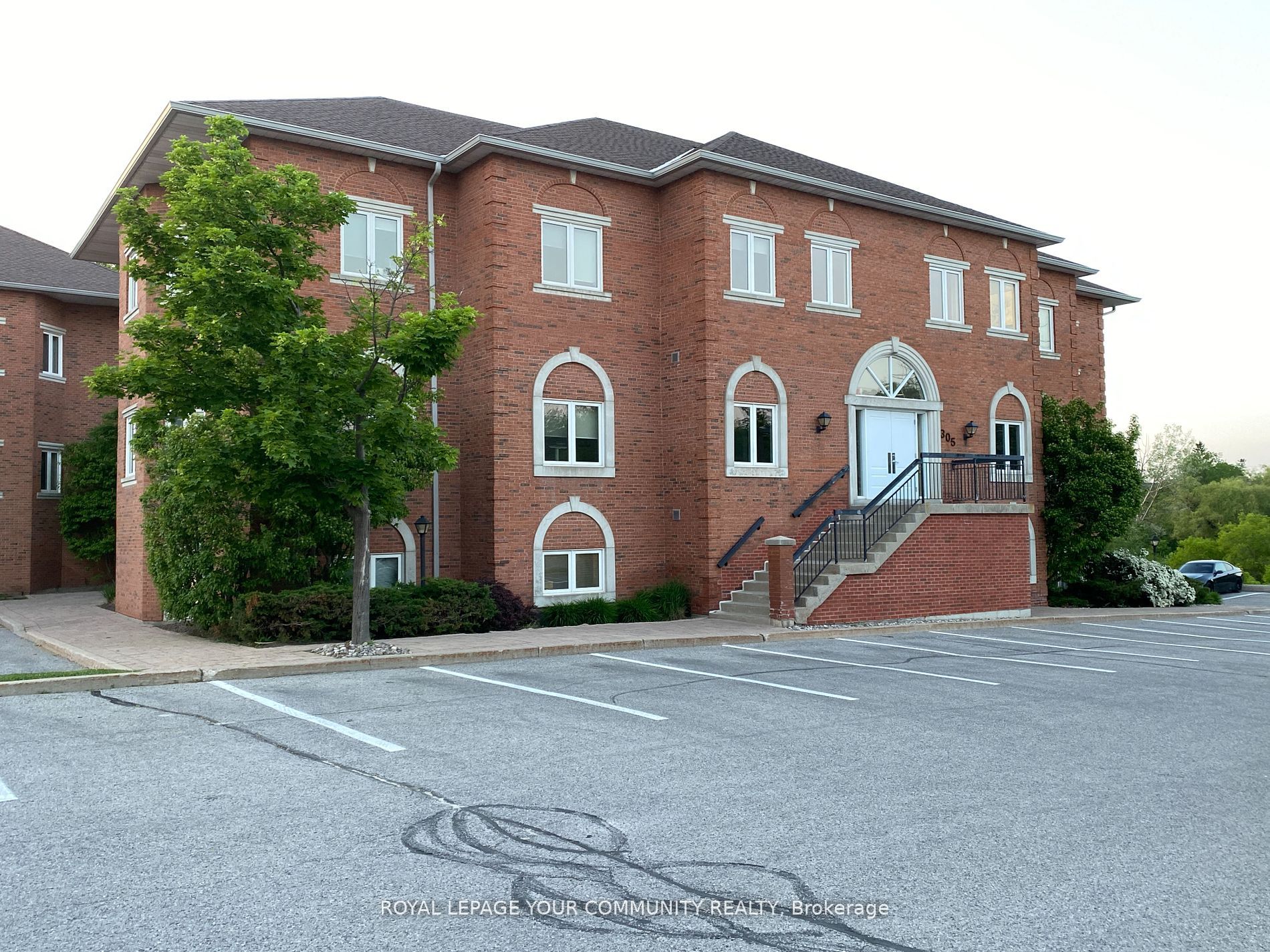 Commercial Property, 305 Renfrew Dr, Markham Commercial Property, 305 Renfrew Dr, Markham