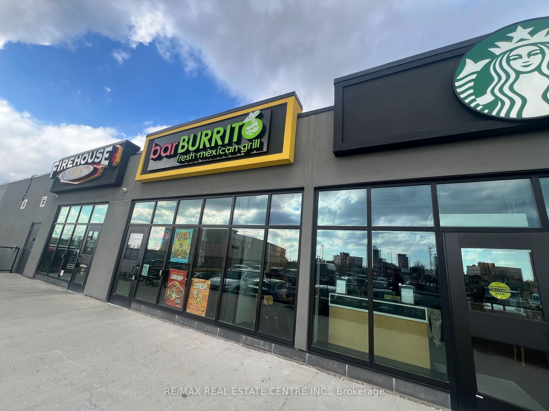 Commercial Property, 3300 Dufferin St, Toronto