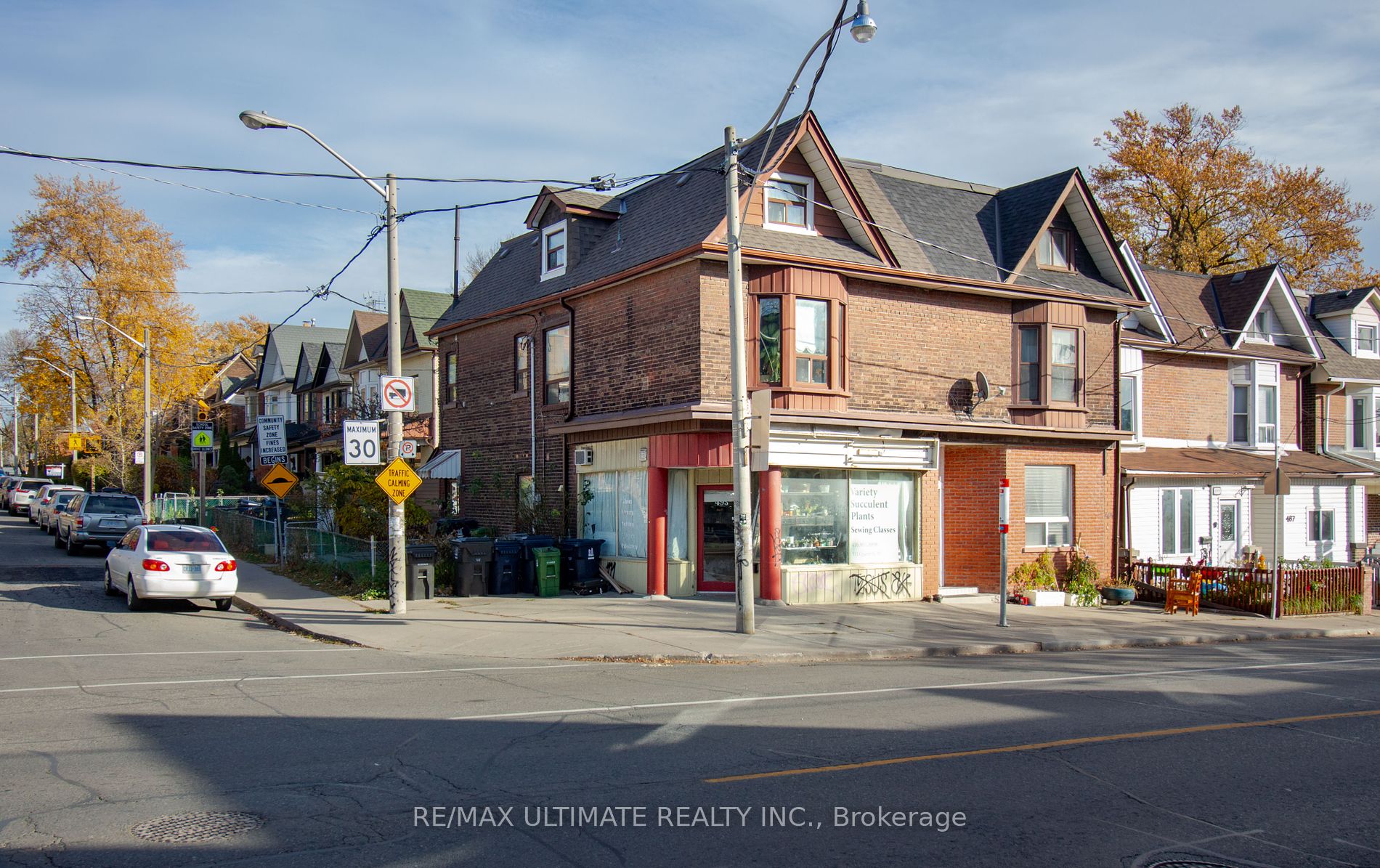 Commercial Property, 493 Carlaw Ave, Toronto
