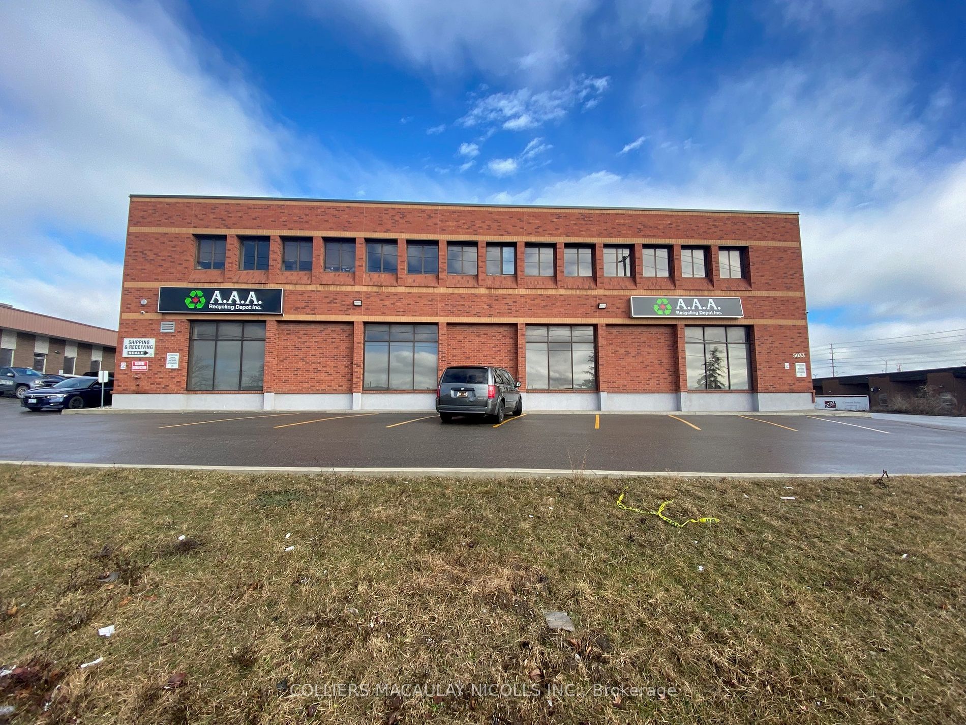 Commercial Property, 5033 Maingate Dr, Mississauga