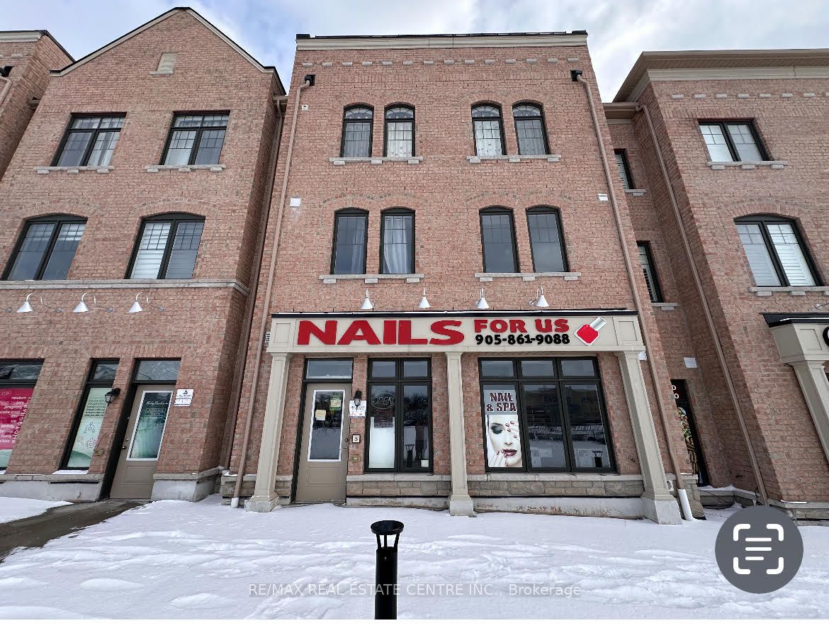 Commercial Property, 64 Chesterwood Cres Rd W, Brampton