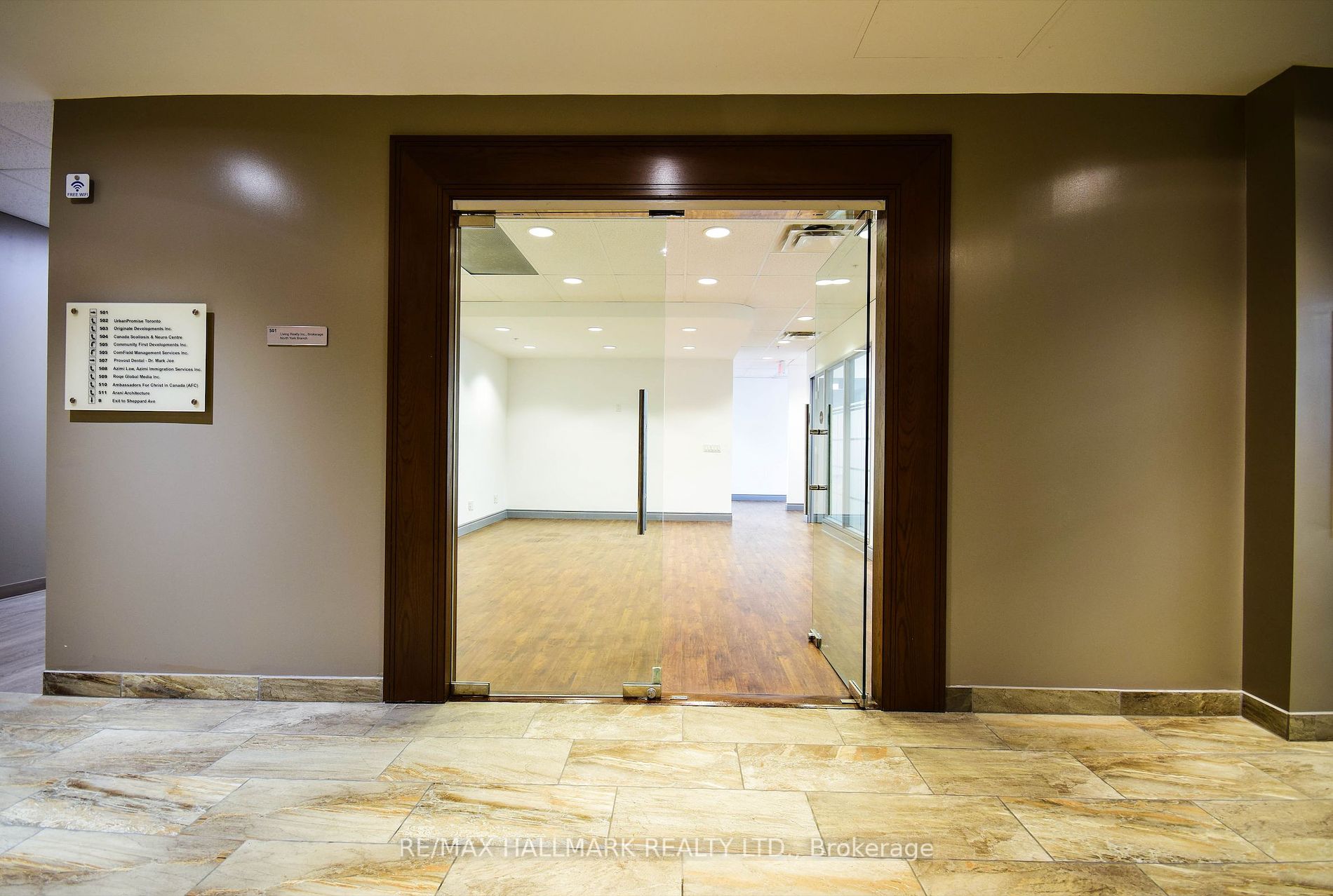 Commercial Property, 685 Sheppard Ave E, Toronto