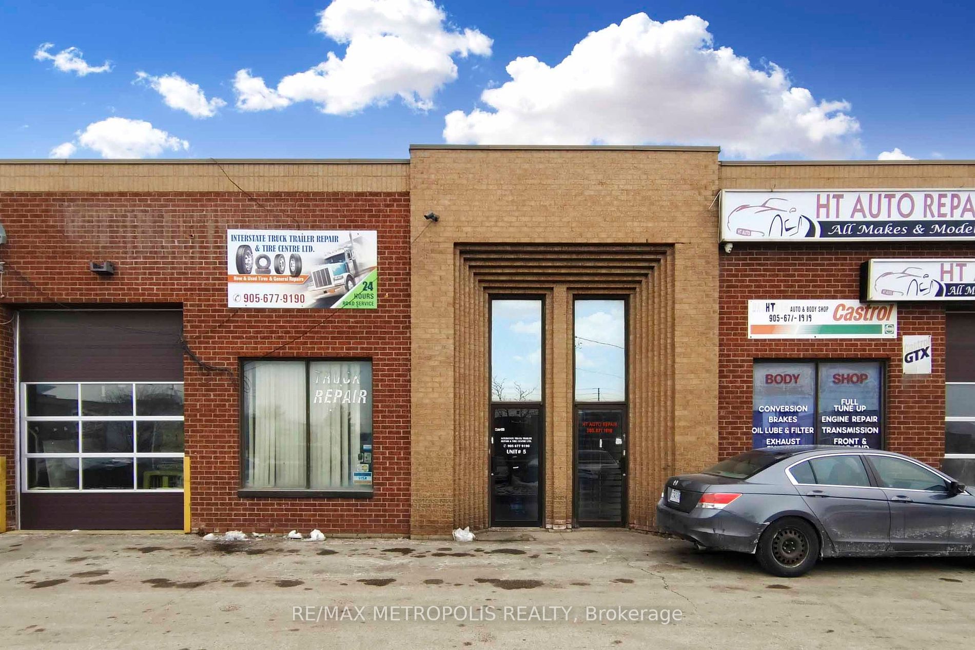 Commercial Property, 7089 Torbram Rd, Mississauga