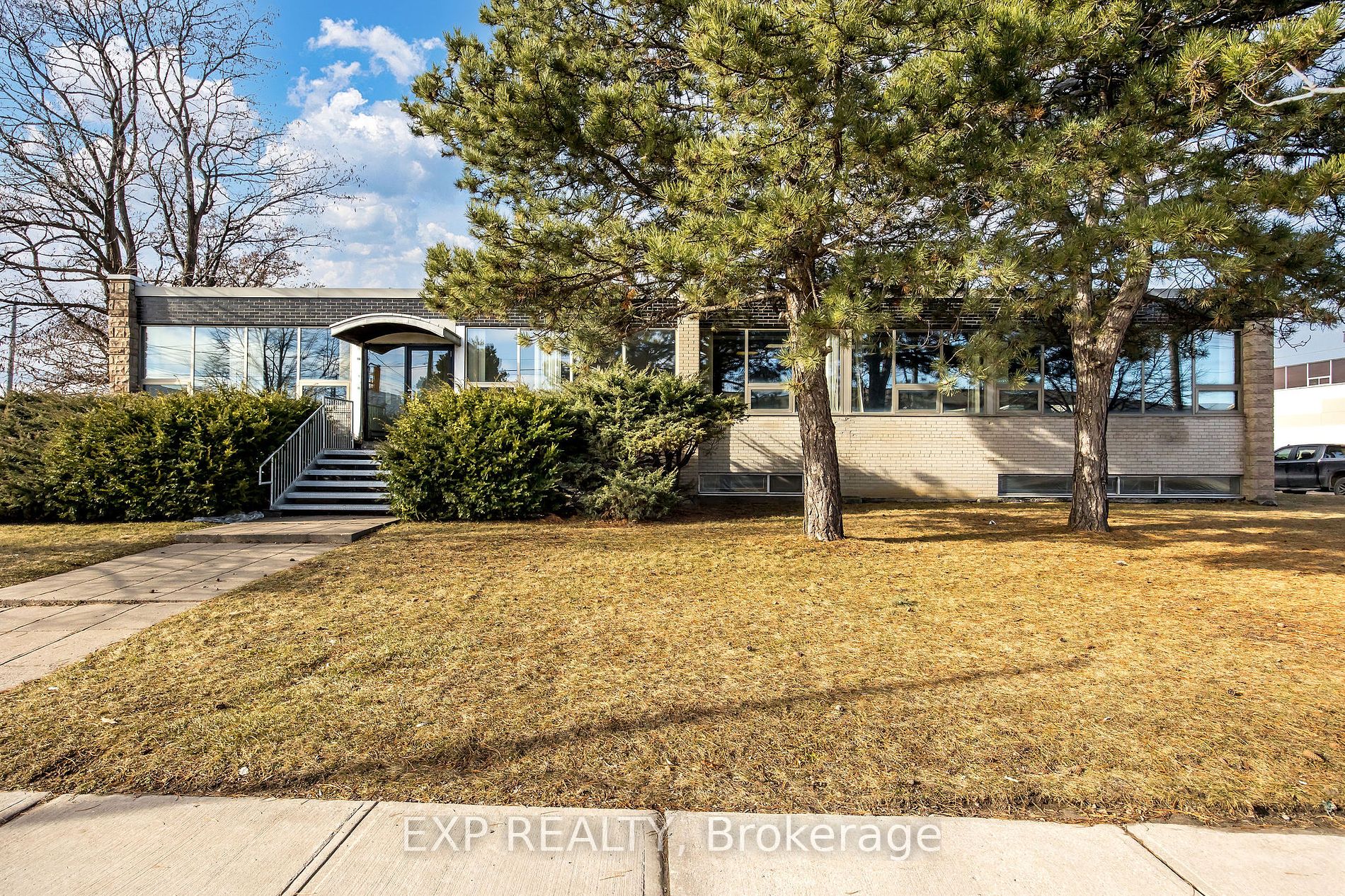 Commercial Property, 76 Signet Dr, Toronto