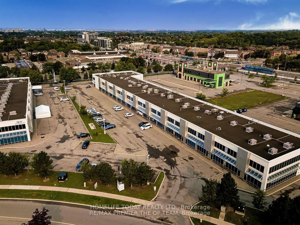 Commercial Property, 7611 Pine Valley Dr, Vaughan